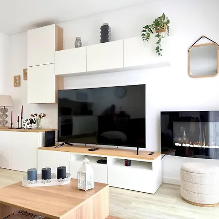 The Modern Cocoon - Novo De 2 Quartos Apartment *